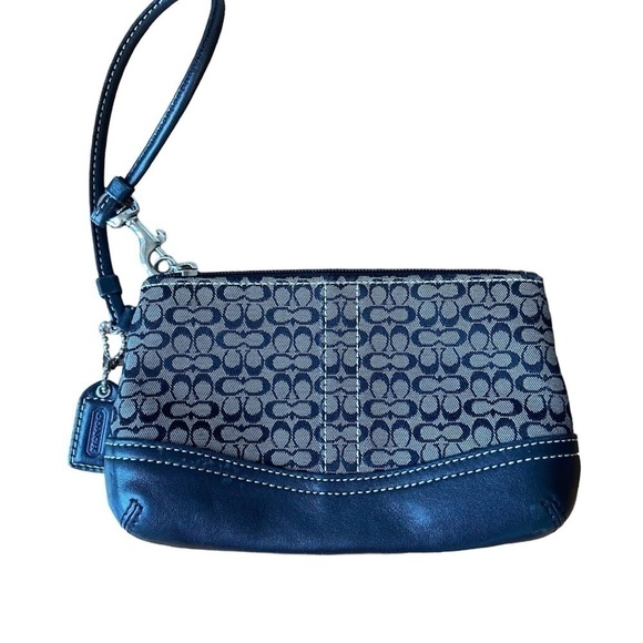 coach wristlet black/dark gray leather and fabric used good condition - Picture 1 of 10